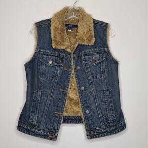 Gap faux fur lined denim vest - small
